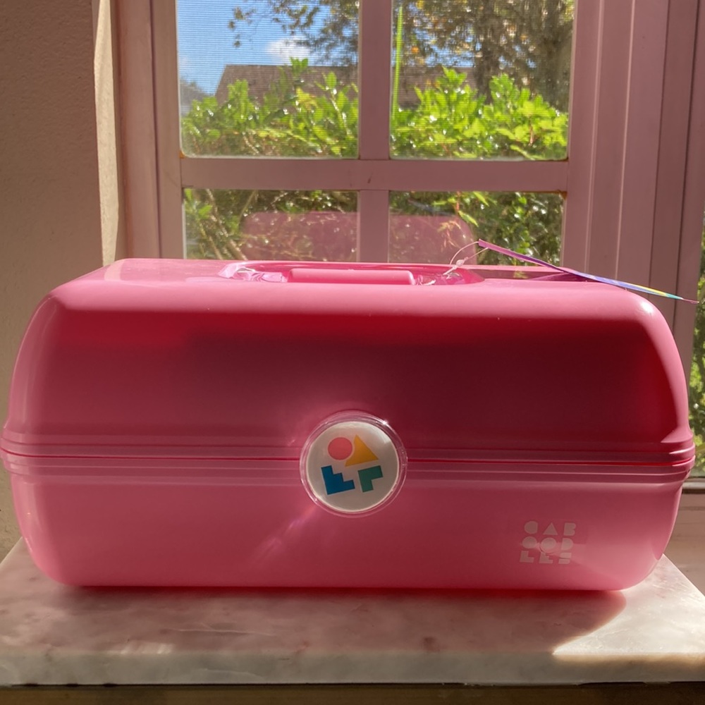 Caboodles On-The-Go Girl - HOST PICK 🥳💜